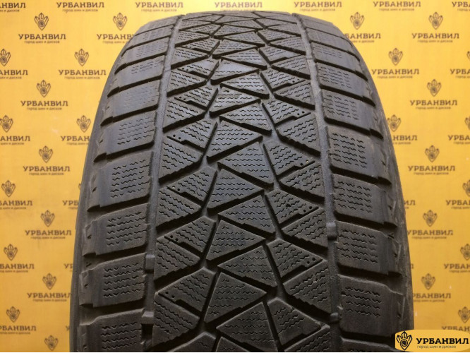 Bridgestone Blizzak DM-V1 265/50 R19 111R